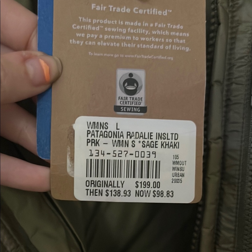 Patagonia Sage Green Quilted Coat - Picture 4 of 7